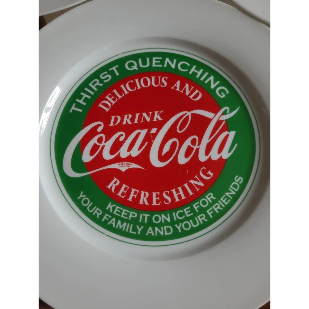 Coke-Cola Set of 6 Plates 10.5